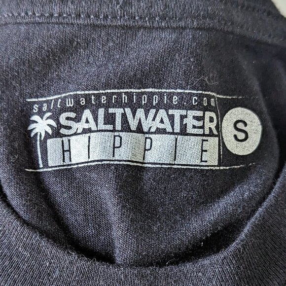 Saltwater Hippie Small black colorful logo t-shirt - Picture 5 of 7